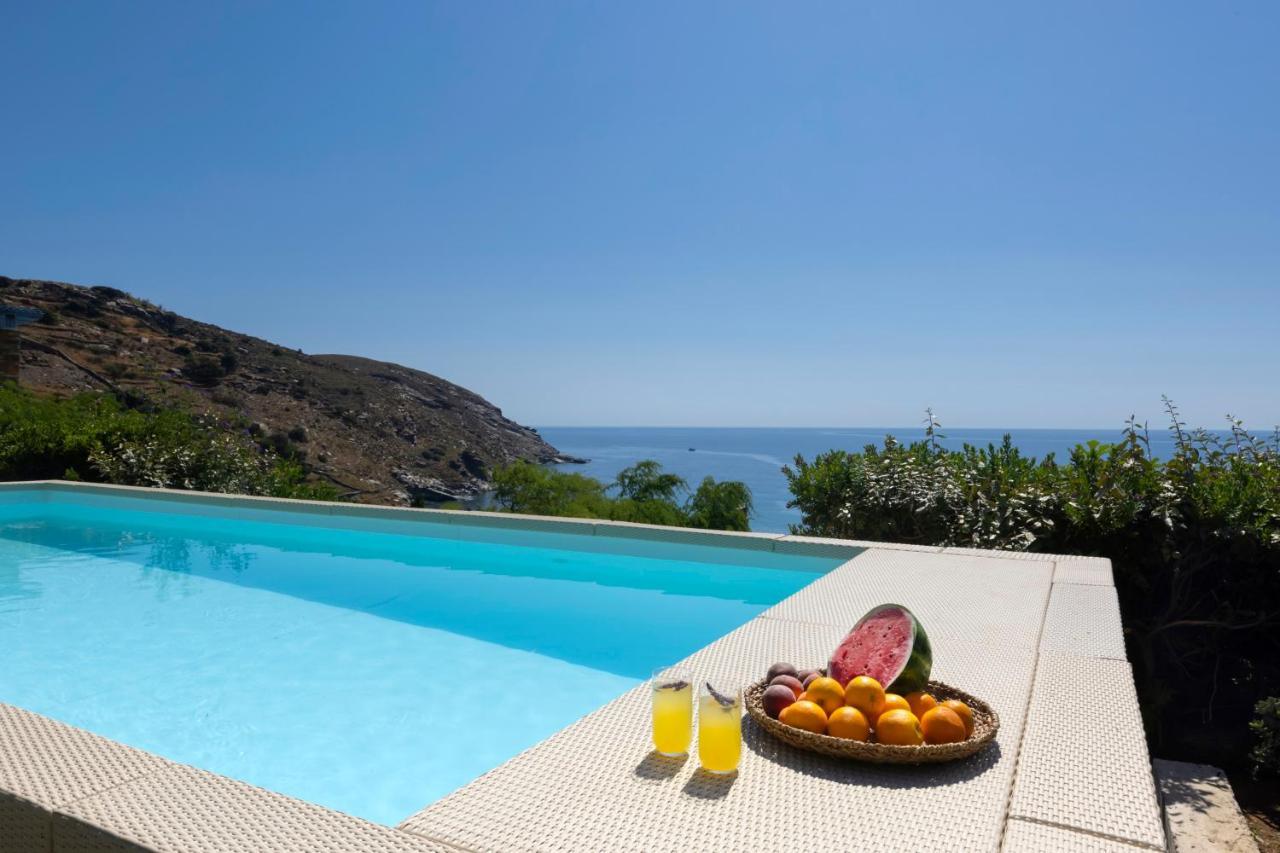 Luxury Villa By The Beach Steniaí Extérieur photo